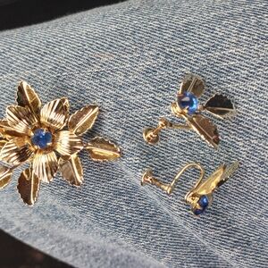 Gold and Blue Floral Jewelry Set